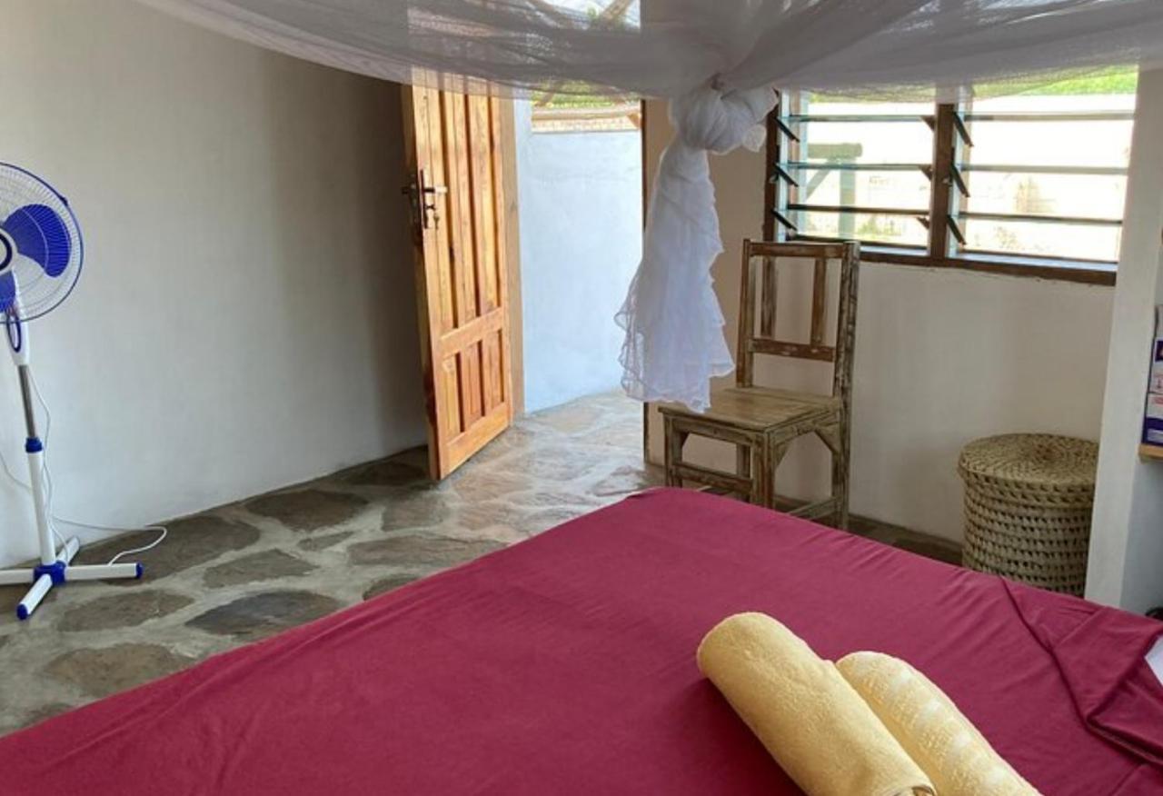 Poa Poa House B&B Watamu Eksteriør billede